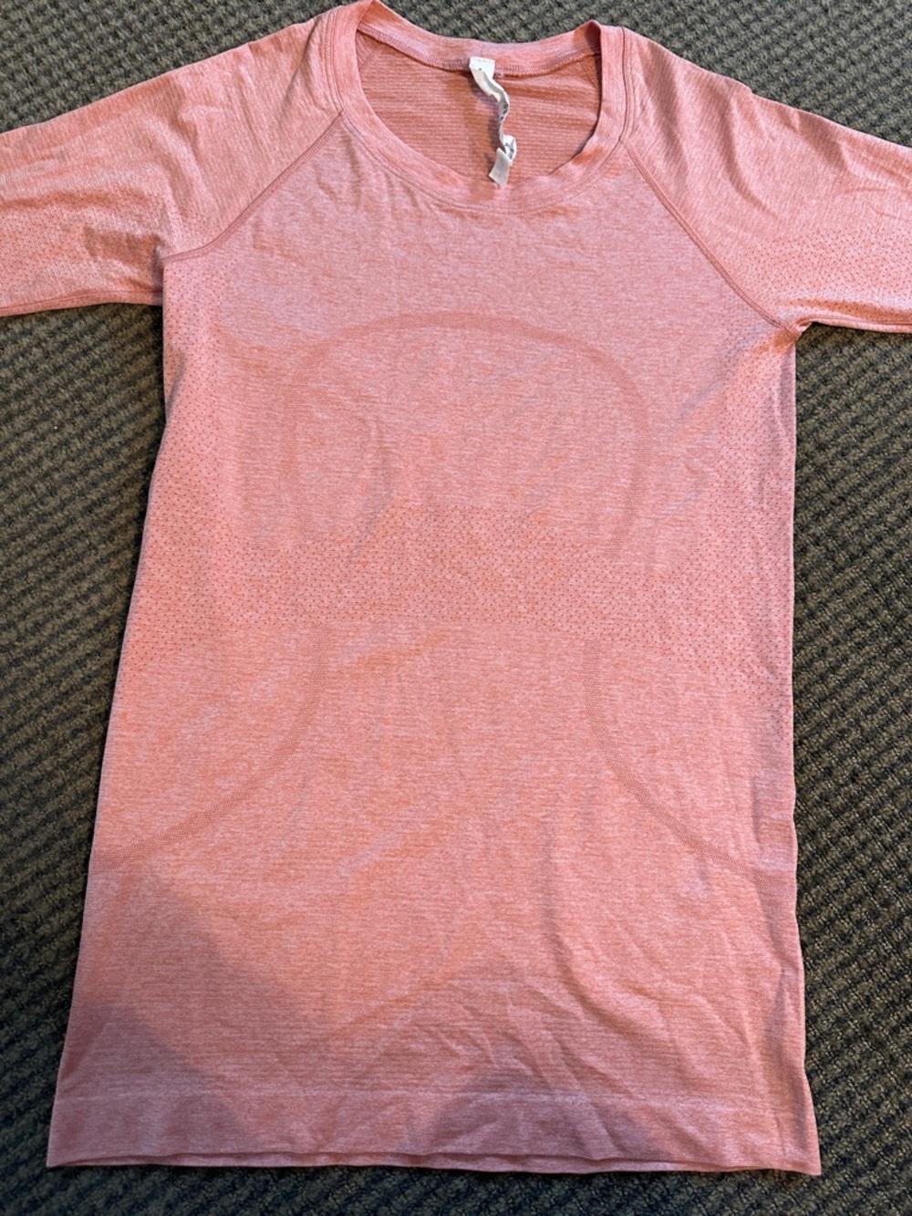 lululemon  Long Sleeve Swiftly - Picture 2 of 4